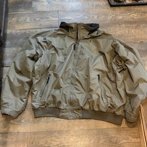 Columbia Men's Green Jacket